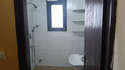 Image of 1200 Sq.ft 2 BHK Apartment / Flat for sale in CGHS Kunj Vihar Apartment, Sector 12 Dwarka, New Delhi for Rs. 20000000