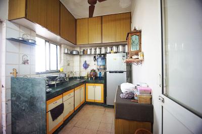 Kitchen Image of 612 Sq.ft 1 BHK Apartment / Flat for sale in Ghodasar Ahmedabad for Rs. 1550000