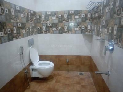Bathroom Image of 1200 Sq.ft 2 BHK Builder Floor for rent in Jhalamand Jodhpur for Rs. 11000