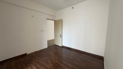 Bedroom Image of 1565 Sq.ft 3 BHK Apartment / Flat for sale in Paras Tierea, Sector 137 Noida for Rs. 12500000