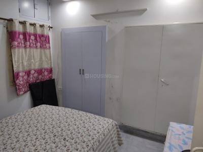 Bedroom Image of 1500 Sq.ft 4 BHK Apartment / Flat for sale in Mayur Vihar Phase 1 New Delhi for Rs. 22200000