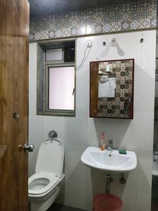 Common Bathroom Image of 1098 Sq.ft 2.5 BHK Apartment / Flat for sale in Lodha Casa Rio, Palava Phase 1 Thane for Rs. 6650000