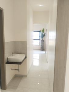 Bathroom Image of 1264 Sq.ft 2 BHK Apartment / Flat for sale in GPL Awadh One, Warje Malwadi Pune for Rs. 9500000