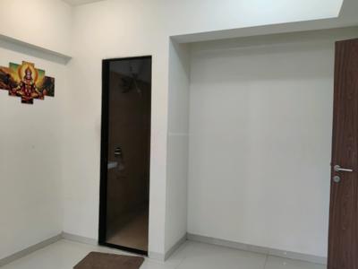 Bedroom Image of 910 Sq.ft 2 BHK Apartment / Flat for rent in Kasarvadavali Thane for Rs. 26000
