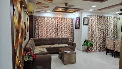 Living Room Image of 2142 Sq.ft 3 BHK Apartment / Flat for sale in Hari Aalayam, Sargasan Gandhinagar for Rs. 11500000