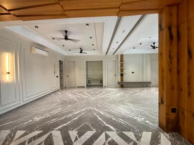 Kitchen Image of 4500 Sq.ft 4.5 BHK Builder Floor for sale in Sector 49 Gurgaon for Rs. 65500000
