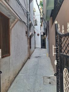 Balcony Image of 1300 Sq.ft 3 BHK Builder Floor for rent in Kachiguda Hyderabad for Rs. 18000