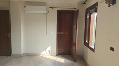 Bedroom Image of 1900 Sq.ft 3 BHK Builder Floor for rent in Greater Kailash New Delhi for Rs. 100000