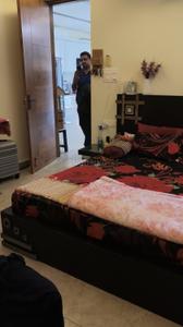 Bedroom Image of 1000 Sq.ft 3 BHK Apartment / Flat for sale in Janakpuri New Delhi for Rs. 16000000