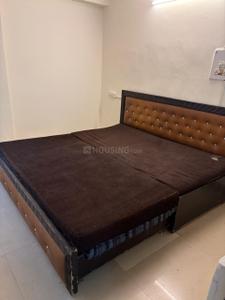 Bedroom Image of 650 Sq.ft 1 BHK Builder Floor for rent in Arun Vihar, Sector 37 Noida for Rs. 24525