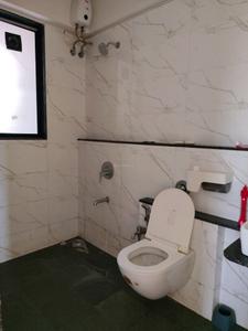 Common Bathroom Image of 950 Sq.ft 2 BHK Apartment / Flat for rent in Shree Naman Premier, Andheri East Mumbai for Rs. 73000