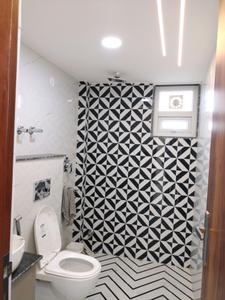 Common Bathroom One Image of 1700 Sq.ft 3 BHK Apartment / Flat for sale in Sukh Sagar Apartments, Sector 9 Dwarka New Delhi for Rs. 27500000