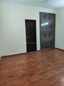 Bedroom Image of 1600 Sq.ft 3.5 BHK Apartment / Flat for sale in Amrapali Silicon City, Sector 76 Noida for Rs. 20000000
