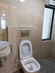 Common Bathroom Image of 830 Sq.ft 2 BHK Apartment / Flat for sale in Raheja Residency, Malad East Mumbai for Rs. 25800000