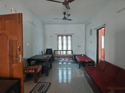 Living Room Image of 1400 Sq.ft 2 BHK Builder Floor for rent in Kil Ayanambakkam Chennai for Rs. 21000