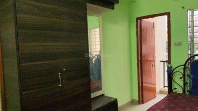 Bedroom Image of 970 Sq.ft 2 BHK Apartment / Flat for rent in Airport Gate no. 1 Kolkata for Rs. 25000