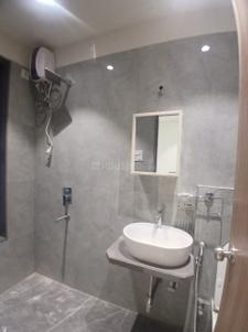 Image of 1100 Sq.ft 3 BHK Apartment / Flat for sale in Rathod Ratan Address, Prabhadevi, Mumbai for Rs. 62500000