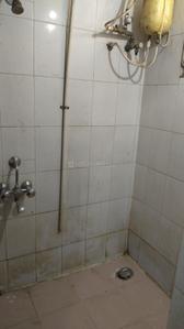 Bathroom Image of 400 Sq.ft 1 BHK Independent House for rent in Kharadi Pune for Rs. 17000