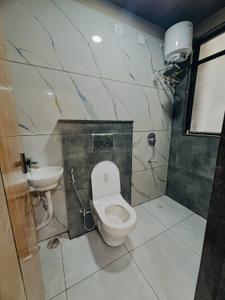 Bathroom Image of 550 Sq.ft 1 RK Builder Floor for rent in Mahalakshmi Nagar Indore for Rs. 15000