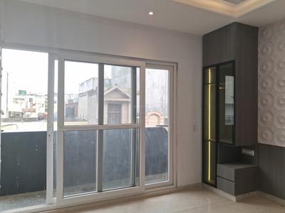 Bedroom Image of 1350 Sq.ft 3 BHK Builder Floor for sale in Paschim Vihar New Delhi for Rs. 27500000