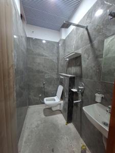 Bathroom Image of 290 Sq.ft 1 RK Apartment / Flat for rent in Vijay Nagar Indore for Rs. 14500