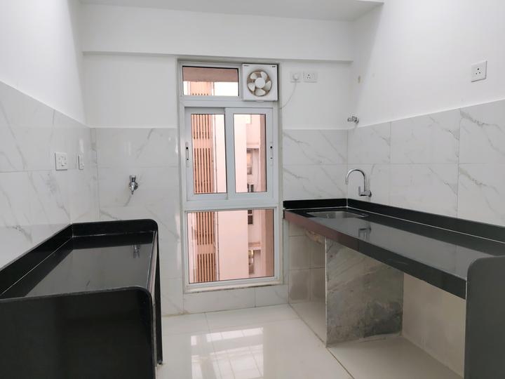 Romell Orbis Main Image 1