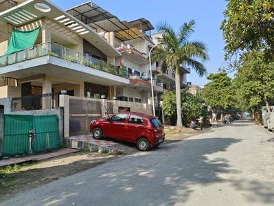 Image of 300 Sq.ft Residential Plot / Land for sale in Sector 92, Noida for Rs. 75000000