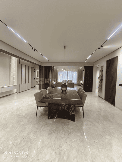 Madhav Oeuvre 2 Main Image 1