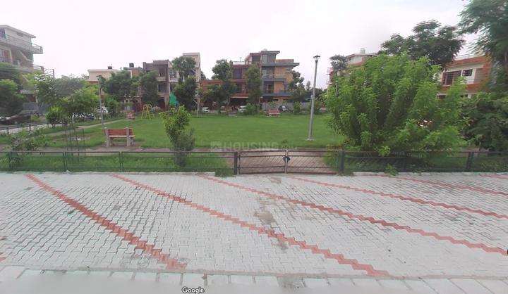 Sector 77 Main Image 1