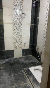 Bathroom Image of 750 Sq.ft 1 BHK Independent House for rent in Shyam Nagar Nagpur for Rs. 13000