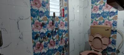 Bathroom Image of 1200 Sq.ft 2 BHK Apartment / Flat for sale in Behala Kolkata for Rs. 4000000