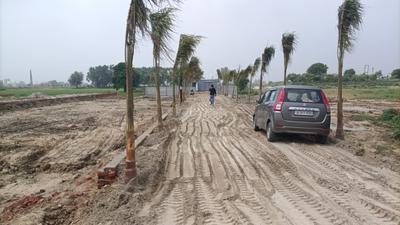 Image of 100 Sq.ft Residential Plot / Land for sale in Sector 17A, Greater Noida for Rs. 2700000