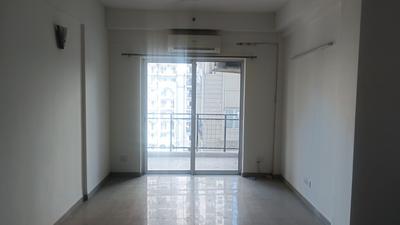 Living Room Image of 1750 Sq.ft 3 BHK Apartment / Flat for sale in DLF Capital Greens Phase 1 And 2, Karampura New Delhi for Rs. 35000000