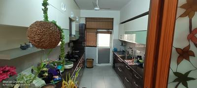 Kitchen Image of 2565 Sq.ft 3 BHK Apartment / Flat for sale in Supertech Emerald Court, Sector 93A Noida for Rs. 35000000