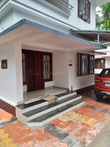Image of 1800 Sq.ft 4 BHK Independent House for rent in Poovattuparamba, Kozhikode for Rs. 16500