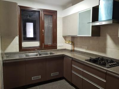 Kitchen Image of 2000 Sq.ft 3 BHK Builder Floor for rent in Gulmohar Park New Delhi for Rs. 85000