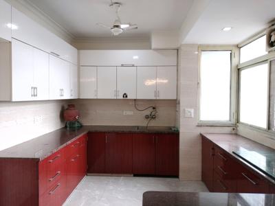 Kitchen Image of 2250 Sq.ft 4 BHK Apartment / Flat for rent in Sector 23 Dwarka New Delhi for Rs. 58000