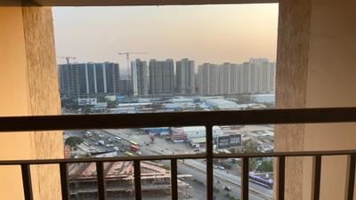 Balcony Image of 570 Sq.ft 1 BHK Apartment / Flat for rent in Mahindra Happinest Tathawade, Tathawade Pune for Rs. 21000