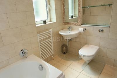 Bathroom Image of 2750 Sq.ft 4 BHK Apartment / Flat for sale in Grace Grandeur, Andheri West Mumbai for Rs. 115000000