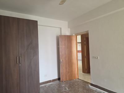 Bedroom Image of 800 Sq.ft 2 BHK Apartment / Flat for rent in UCHDPL Wave Executive Floors G, Wave City Ghaziabad for Rs. 19000