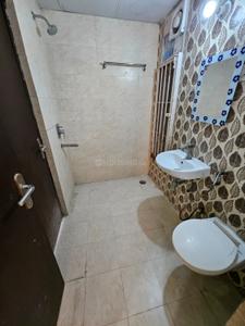 Image of 1260 Sq.ft 2.5 BHK Apartment / Flat for rent in Supertech The Romano, Sector 118, Noida for Rs. 25000