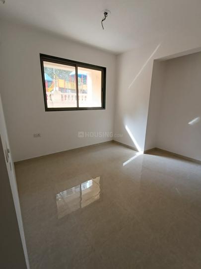 Squarefeet Grand Square Main Image 1