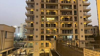 Building Image of 1550 Sq.ft 3 BHK Apartment / Flat for sale in Midtown Twin Towers, Kalyan West Kalyan for Rs. 15500000