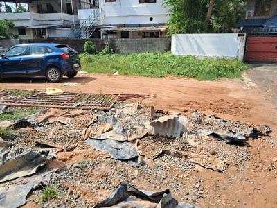 Image of 3048 Sq.ft Residential Plot / Land for sale in Maradu, Kochi for Rs. 10500000