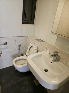 Common Bathroom Image of 1150 Sq.ft 2 BHK Apartment / Flat for sale in Lodha Enchante, Sion Mumbai for Rs. 32000000