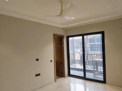 Bedroom Image of 4450 Sq.ft 4 BHK Independent House for rent in DLF Independent Floors At Dlf City Phase III, DLF Phase 3 Gurgaon for Rs. 100000