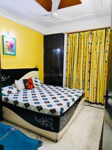 Bedroom Image of 1800 Sq.ft 4 BHK Builder Floor for sale in Sector 76 Noida for Rs. 17000000