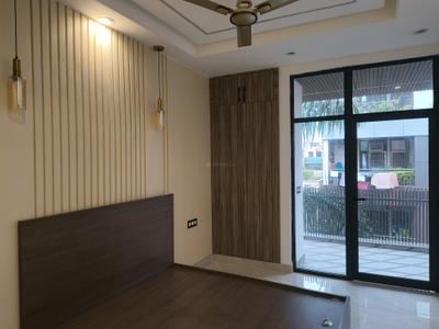 Bedroom Image of 1850 Sq.ft 4 BHK Builder Floor for sale in Indirapuram Ghaziabad for Rs. 18000000