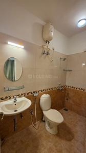 Bathroom Image of 2000 Sq.ft 2 BHK Apartment / Flat for rent in Panjim Goa for Rs. 70000