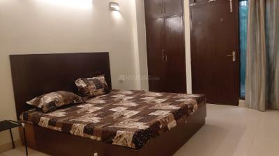 Bedroom Image of 6200 Sq.ft 4 BHK Builder Floor for rent in Sector 46 Noida for Rs. 70000
